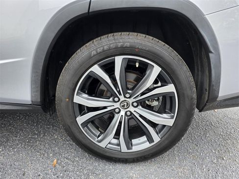 Used 2022 Lexus RX 350L FWD w/ Premium Package image 11