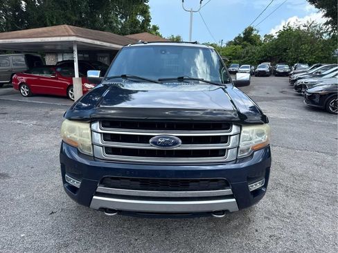 Used 2015 Ford Expedition Platinum AWD/4WD image 2