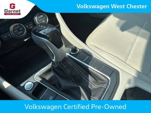 Used 2023 Volkswagen Jetta SE FWD image 21