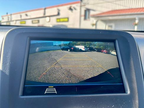 Used 2019 Chevrolet Equinox LT AWD/4WD image 23