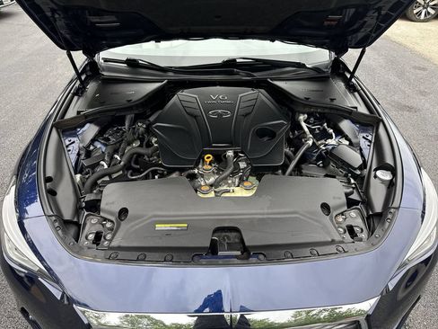 Used 2022 INFINITI Q60 3.0t Luxe w/ Essential Package AWD/4WD image 18