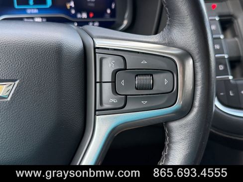 Used 2023 Chevrolet Tahoe Premier AWD/4WD image 28