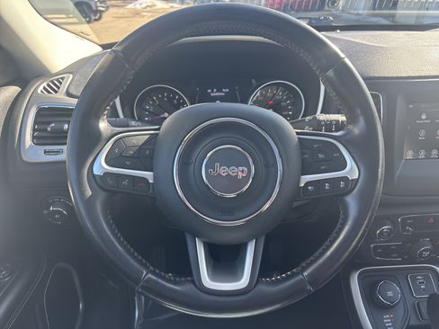 Used 2020 Jeep Compass Latitude image 22