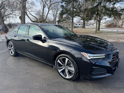 Used 2025 Acura TLX w/ Technology Package image 2