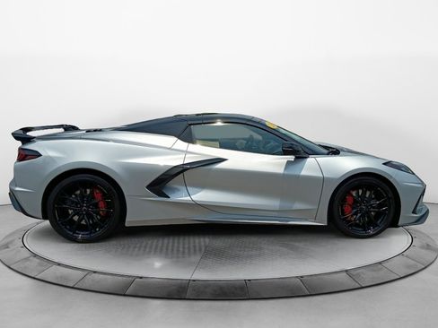 Used 2026 Chevrolet Corvette Stingray Preferred Conv w/ Z51 Performance Package RWD image 8