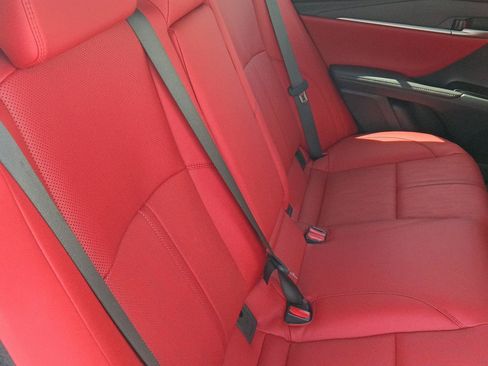 Used 2025 Toyota Camry XSE FWD image 17