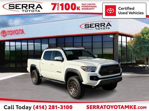 Used 2022 Toyota Tacoma SR5 w/ Trail Edition image 1