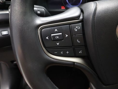 Used 2023 Lexus UX 250h AWD w/ Accessory Package (Z1) image 28