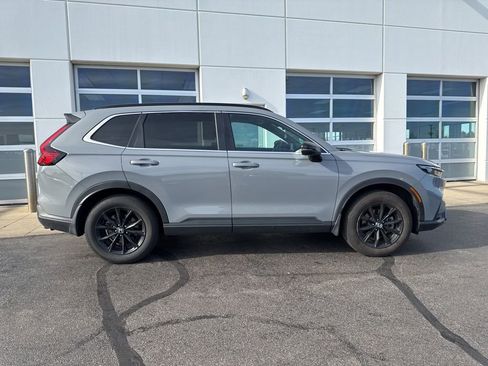 Used 2024 Honda CR-V Sport image 3