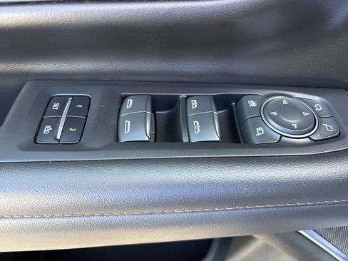 Used 2022 Chevrolet Tahoe High Country image 32