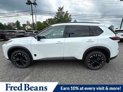 New 2026 Nissan Rogue Dark Armor AWD/4WD image 5