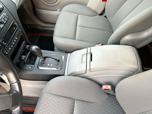 Used 2008 Chrysler Pacifica Touring FWD image 24
