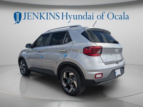 New 2026 Hyundai Venue SEL FWD image 6