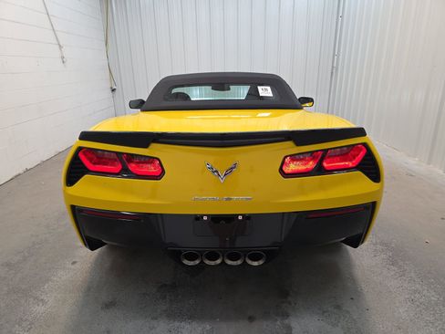 Used 2014 Chevrolet Corvette Stingray Convertible w/ 3LT Preferred Equipment Group RWD image 6