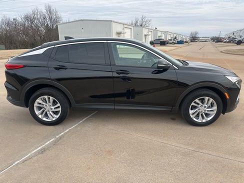 Used 2024 Buick Envista Preferred image 6