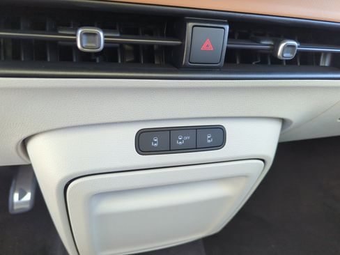 New 2025 Volkswagen ID. Buzz Pro S Plus image 12