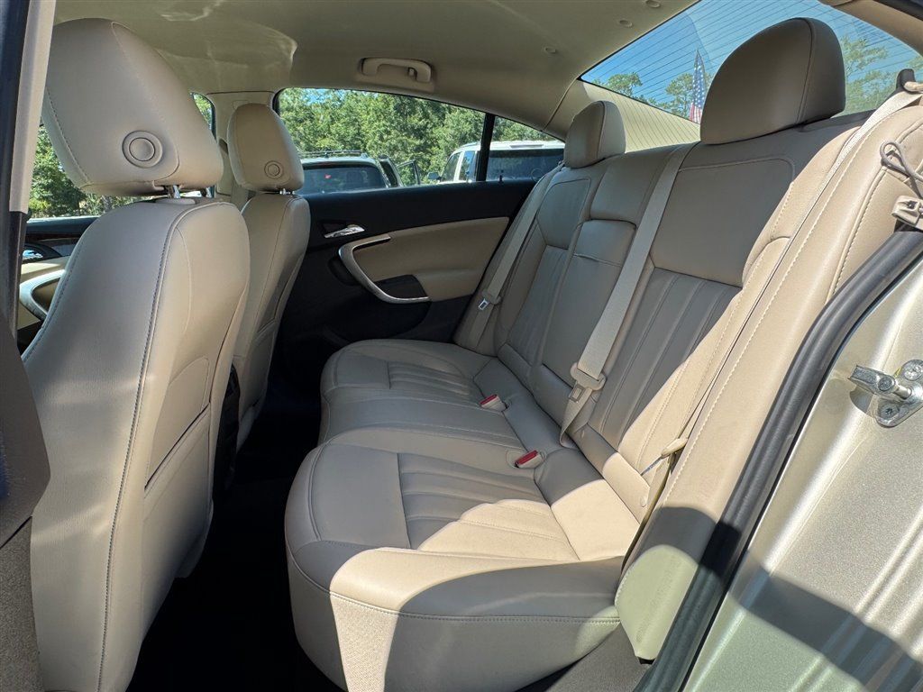 Used 2013 Buick Regal Leather FWD image 19