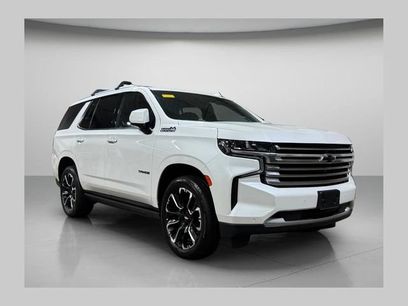 Used 2023 Chevrolet Tahoe High Country w/ Premium Package 2