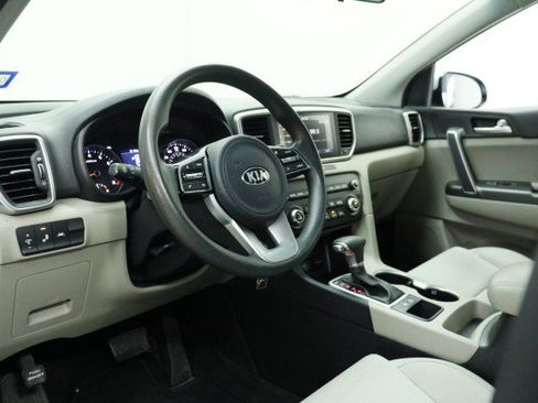 Used 2020 Kia Sportage LX w/ LX Popular Package FWD image 6