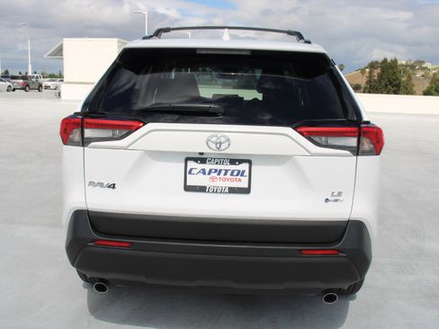 Certified 2025 Toyota RAV4 LE image 4