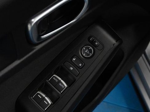 Certified 2025 Honda Civic Sport image 23