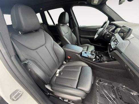 Used 2024 BMW X3 sDrive30i RWD image 19