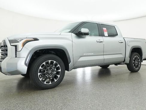 New 2026 Toyota Tundra Limited AWD/4WD image 17