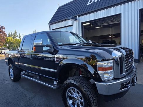 Used 2009 Ford F250 XLT image 2