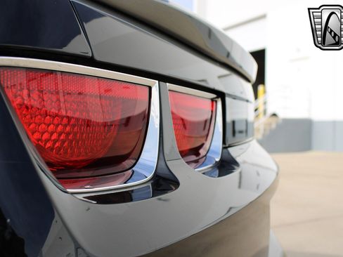 Used 2012 Chevrolet Camaro SS w/ Orange Stripe Package image 12