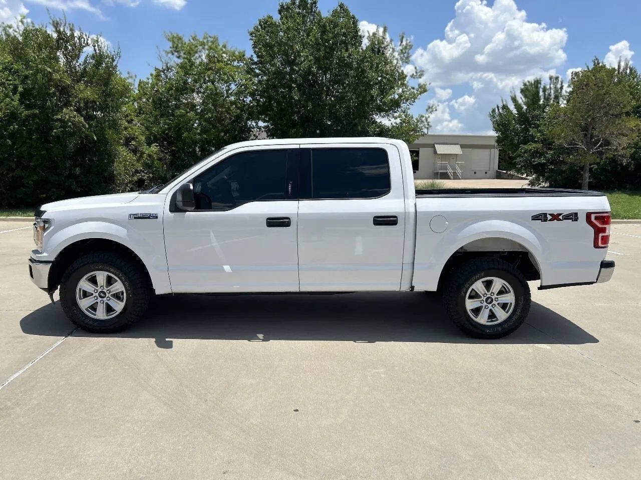 Used 2020 Ford F150 XLT AWD/4WD image 9