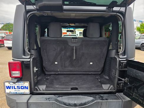 Used 2011 Jeep Wrangler Sport AWD/4WD image 12