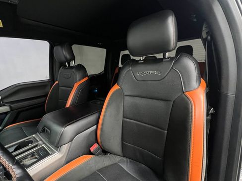 Used 2018 Ford F150 Raptor w/ Equipment Group 802A Luxury AWD/4WD image 15