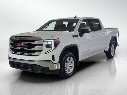 Used 2024 GMC Sierra 1500 SLE RWD image 3