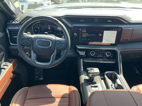 New 2026 GMC Sierra 1500 Denali Ultimate w/ LPO, Black Badging Package AWD/4WD image 11