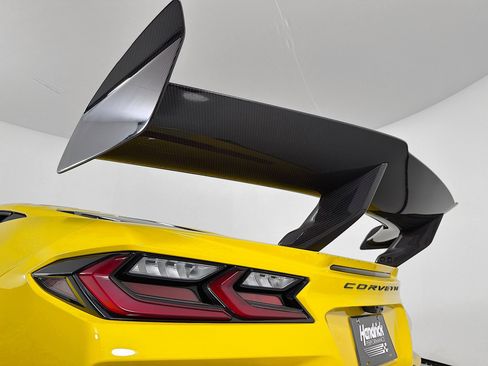 Used 2025 Chevrolet Corvette ZR1 w/ ZR1 Carbon Fiber Aero Package RWD image 34