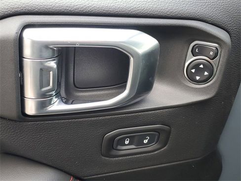 New 2026 Jeep Wrangler Unlimited Rubicon image 16