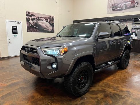 Used 2021 Toyota 4Runner SR5 RWD image 50