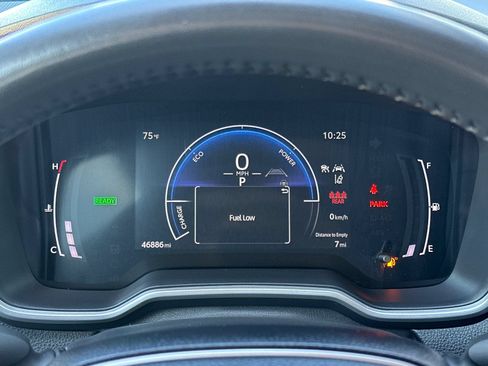 Used 2024 Toyota Corolla XLE FWD image 22