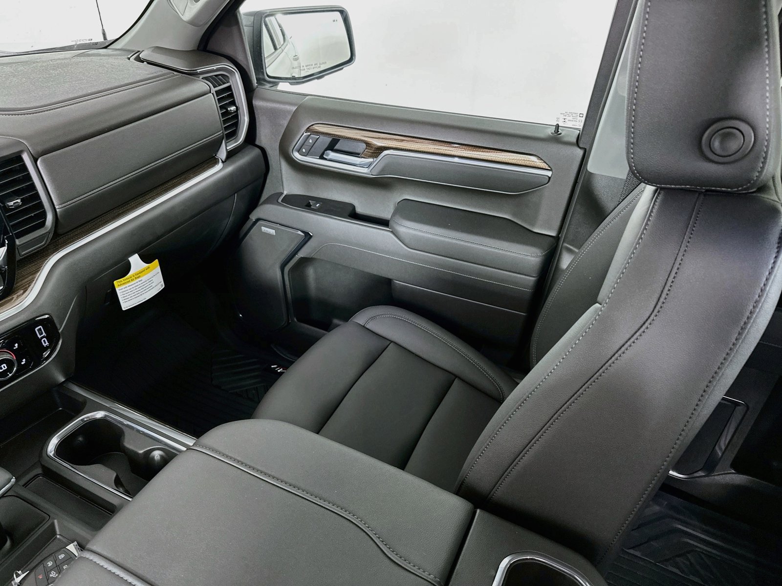 New 2026 Chevrolet Silverado 1500 RST w/ RST All Star Premium Package AWD/4WD image 25