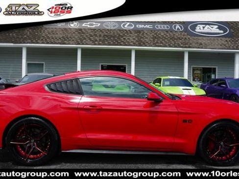 Used 2015 Ford Mustang GT Premium w/ Equipment Group 401A RWD image 2