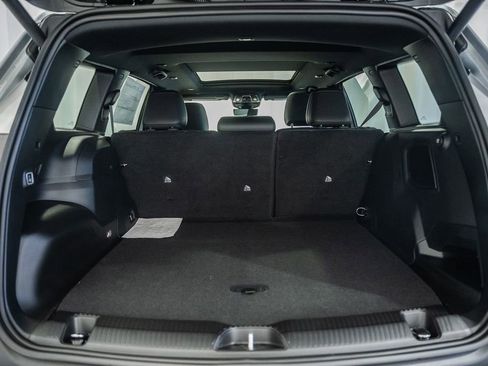 New 2026 Jeep Cherokee Overland image 10