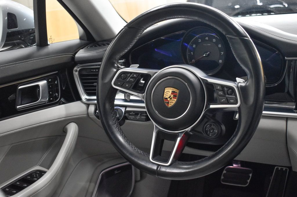 Used 2018 Porsche Panamera 4S AWD/4WD image 24