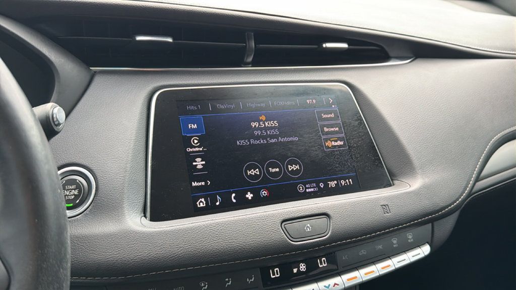 Used 2021 Cadillac XT4 Premium Luxury w/ Cold Weather Package FWD image 22