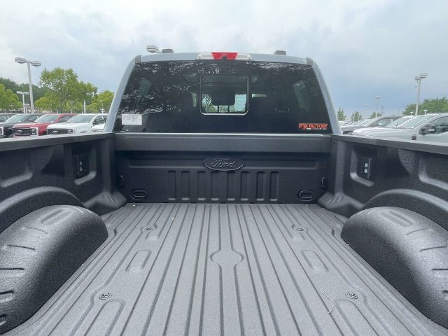 New 2026 Ford F250 Lariat w/ Black Appearance Package AWD/4WD image 41