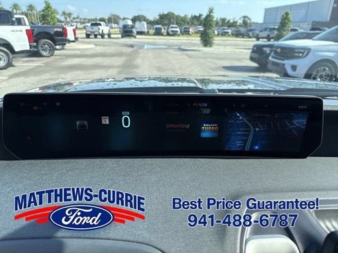 New 2026 Ford Expedition Active RWD image 18