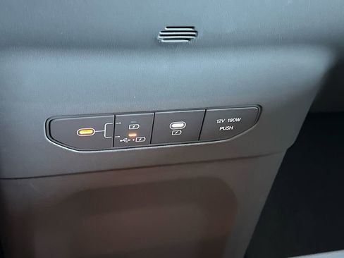 New 2026 Kia EV9 Land image 24