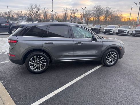 Certified 2022 Lincoln Corsair AWD w/ Equipment Group 101A image 7