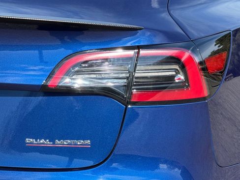 Used 2023 Tesla Model 3 Performance image 32