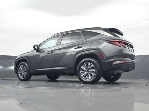 Certified 2022 Hyundai Tucson Blue w/ Cargo Package AWD/4WD image 28