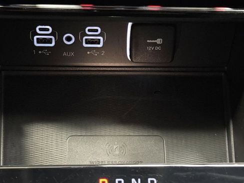 Used 2023 Jeep Grand Cherokee Limited w/ Luxury Tech Group II image 25